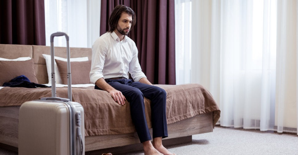 JET LAG CONQUERED: HOW TO ADJUST YOUR SLEEP SCHEDULE AFTER TRAVEL